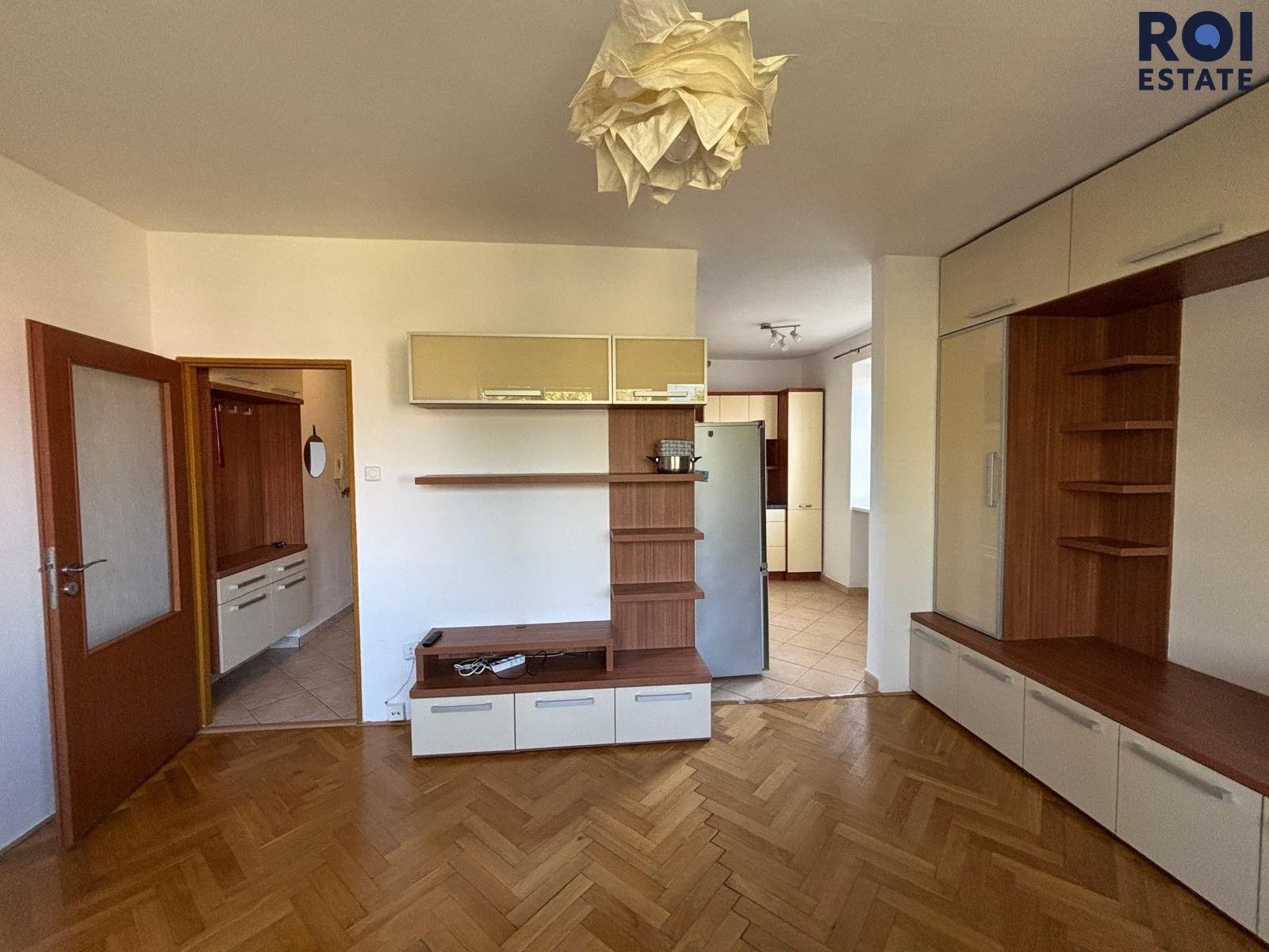 Pronájem bytu 2+1 49 m² - foto 3