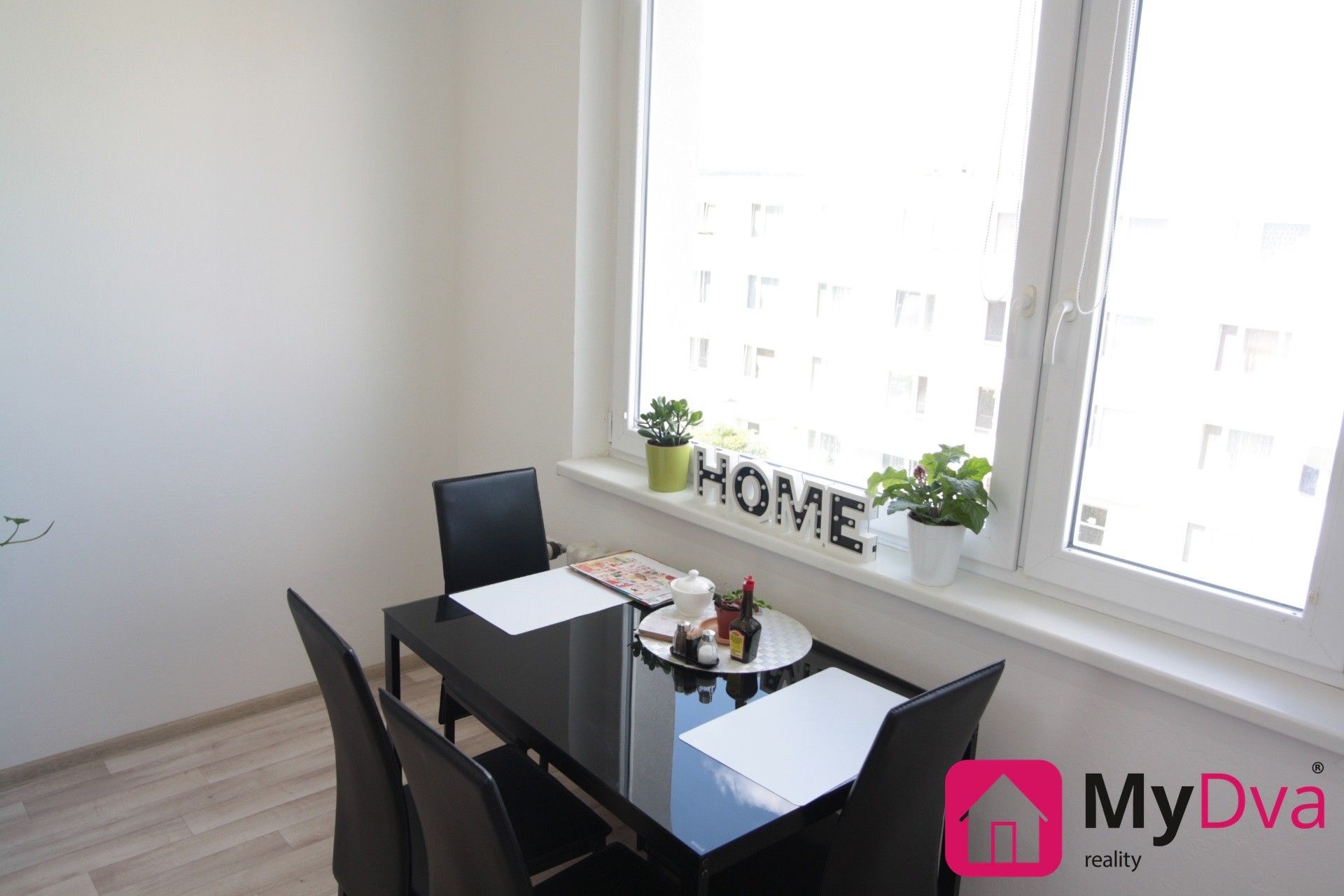Pronájem bytu 2+1 56 m² - foto 2