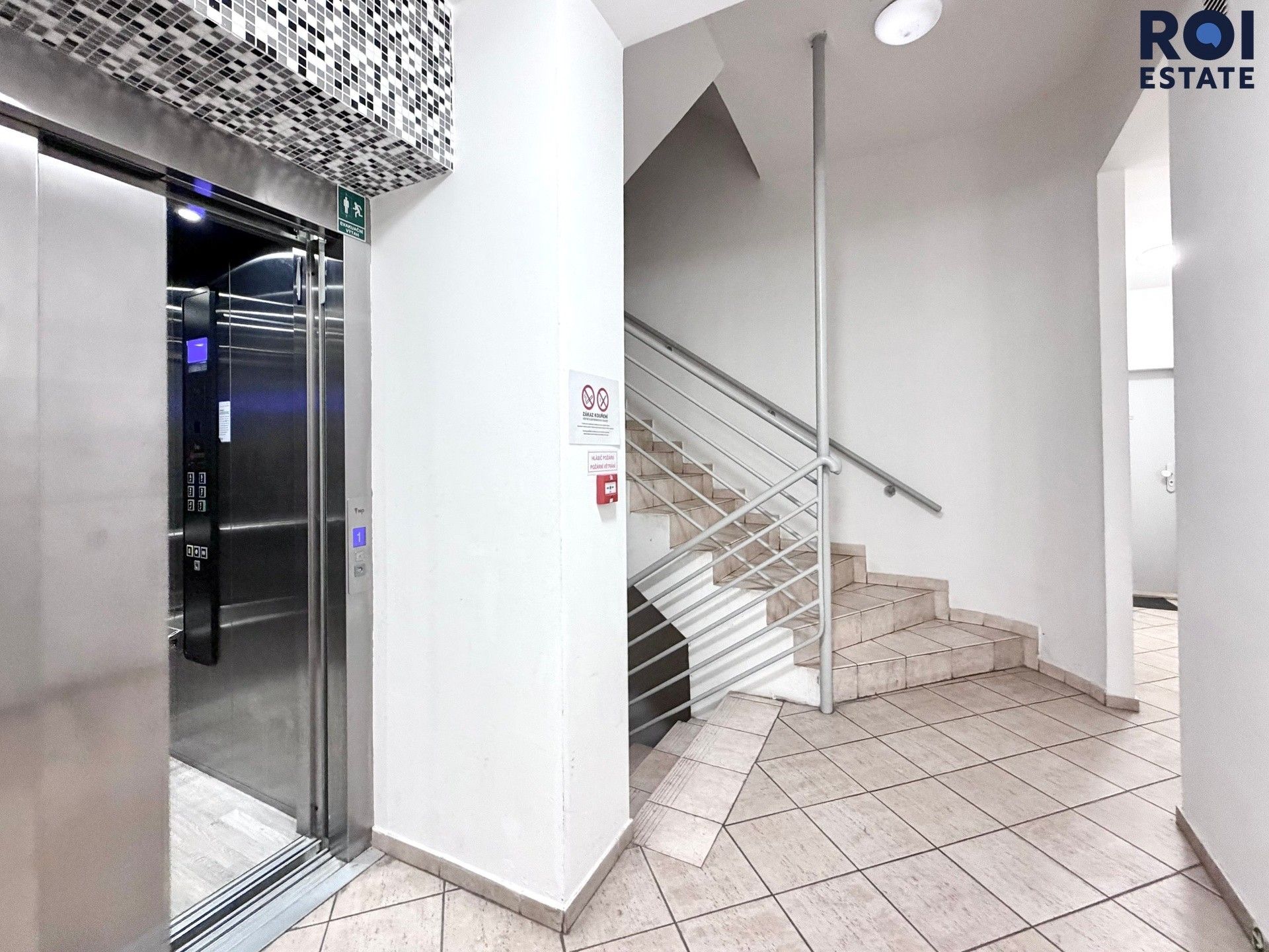 Pronájem bytu 1+kk 27 m² - foto 17