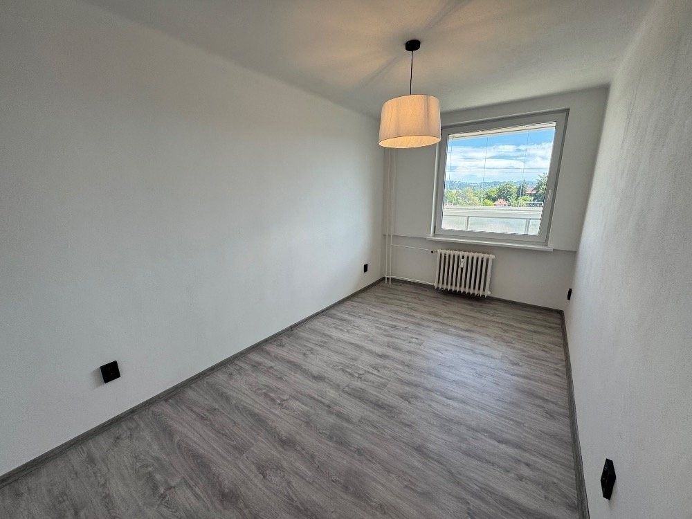 Pronájem bytu 3+1 65 m² - foto 3