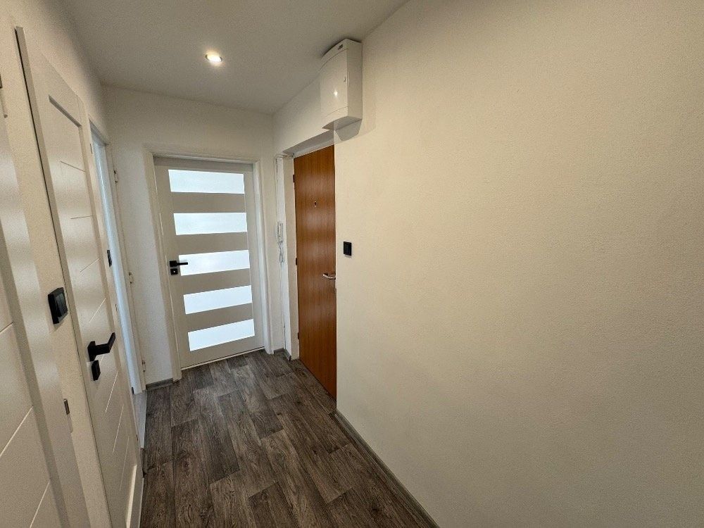 Pronájem bytu 3+1 65 m² - foto 5