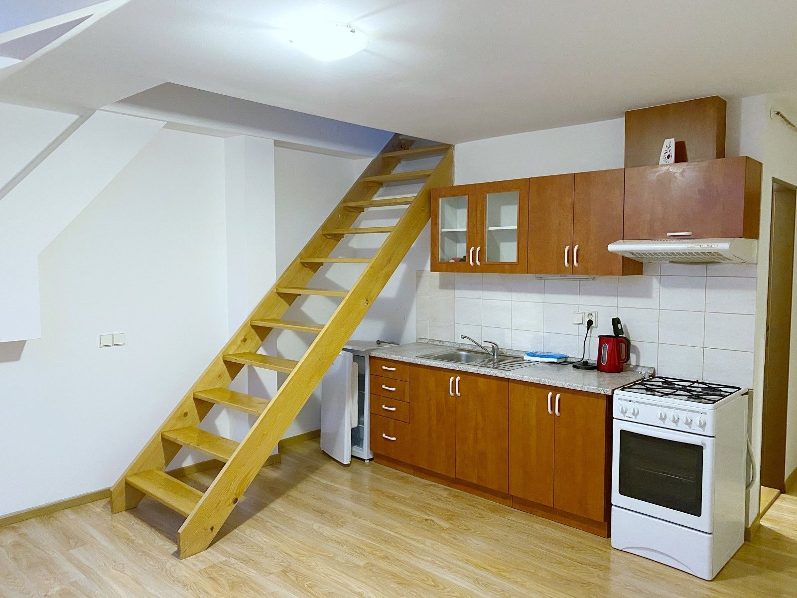 Pronájem bytu 2+kk 42 m² - foto 4
