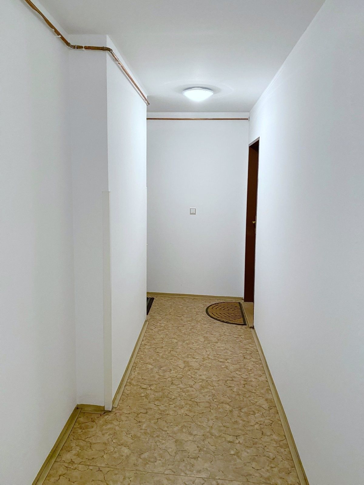 Pronájem bytu 2+kk 42 m² - foto 8