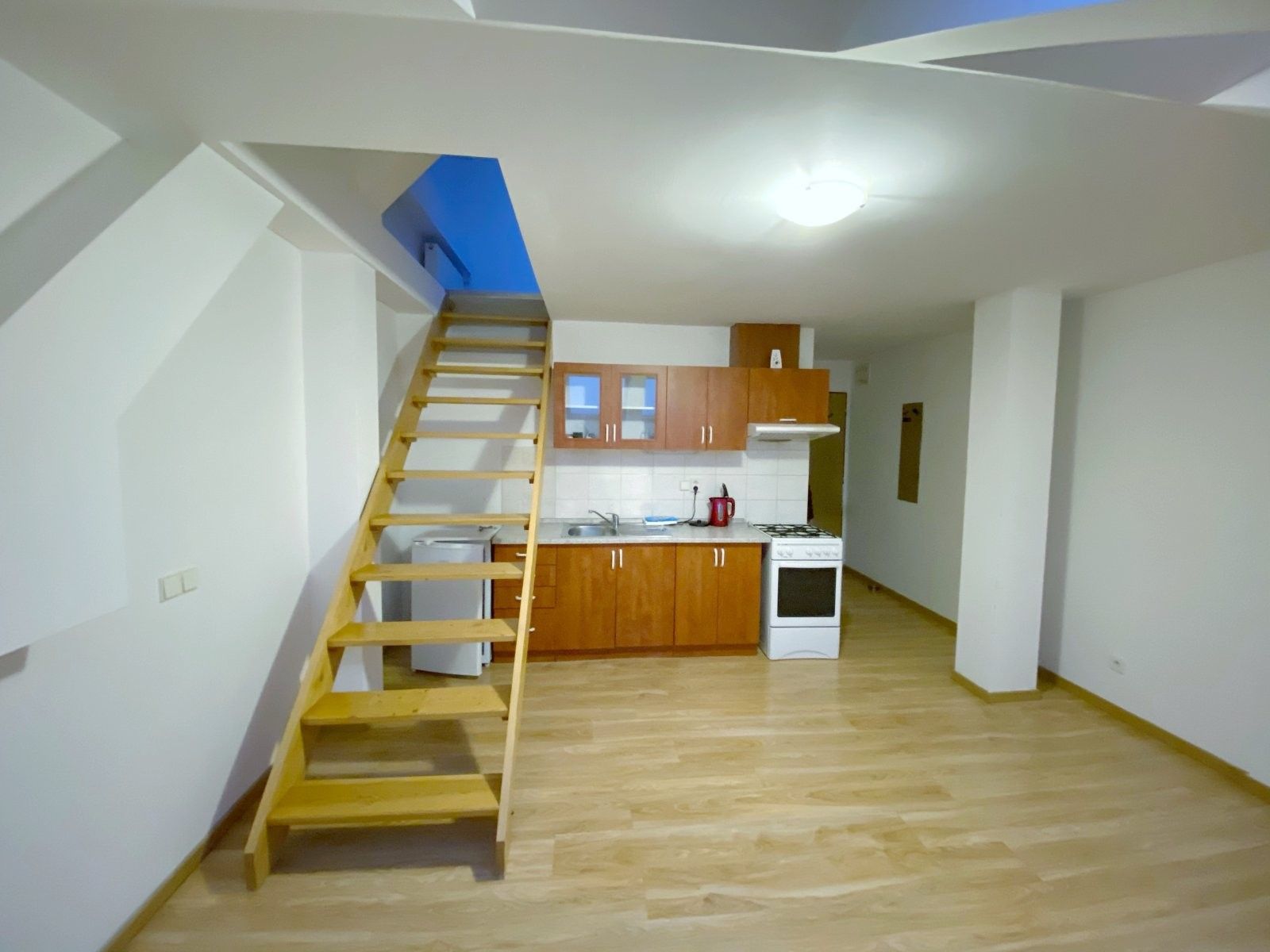Pronájem bytu 2+kk 42 m² - foto 6