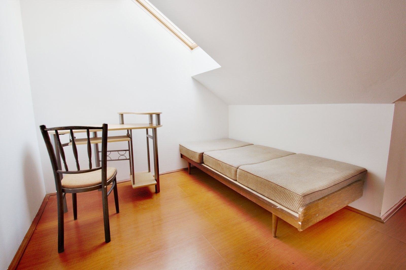 Pronájem bytu 3+1 75 m² - foto 5