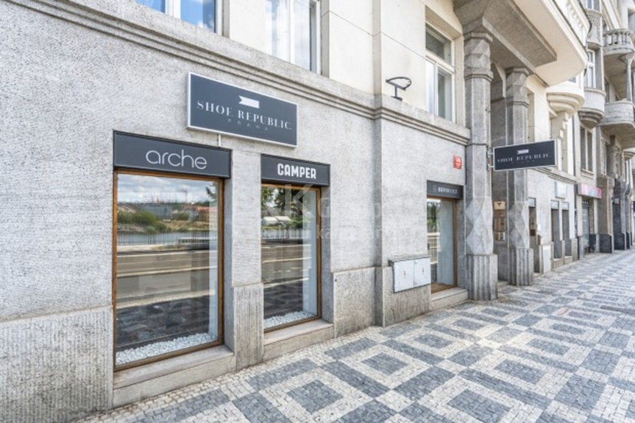 Pronájem komerčního prostoru 120 m² - foto 6