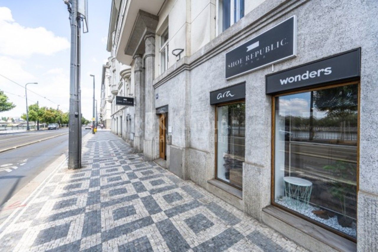 Pronájem komerčního prostoru 120 m² - foto 3