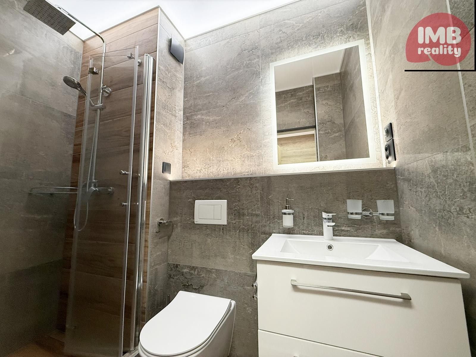 Prodej bytu 2+1 57 m² - foto 3