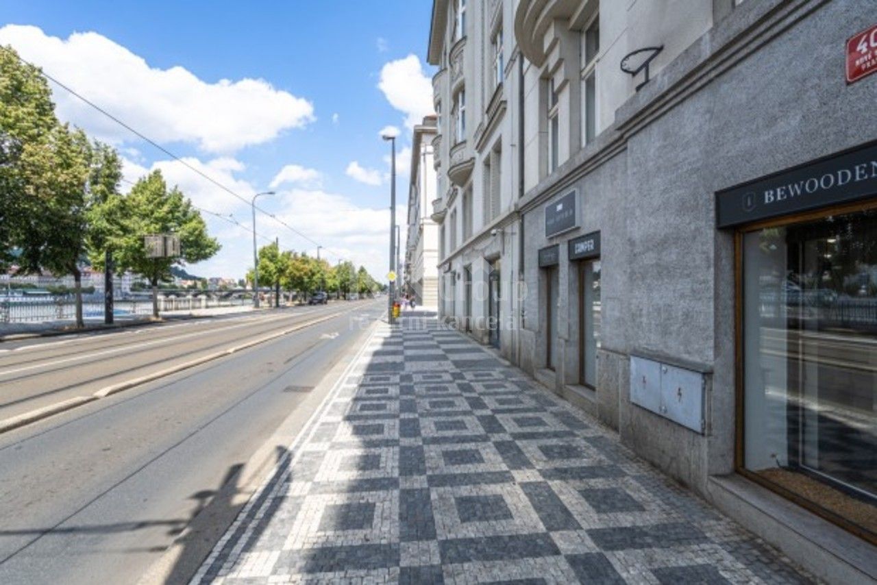 Pronájem komerčního prostoru 120 m² - foto 22