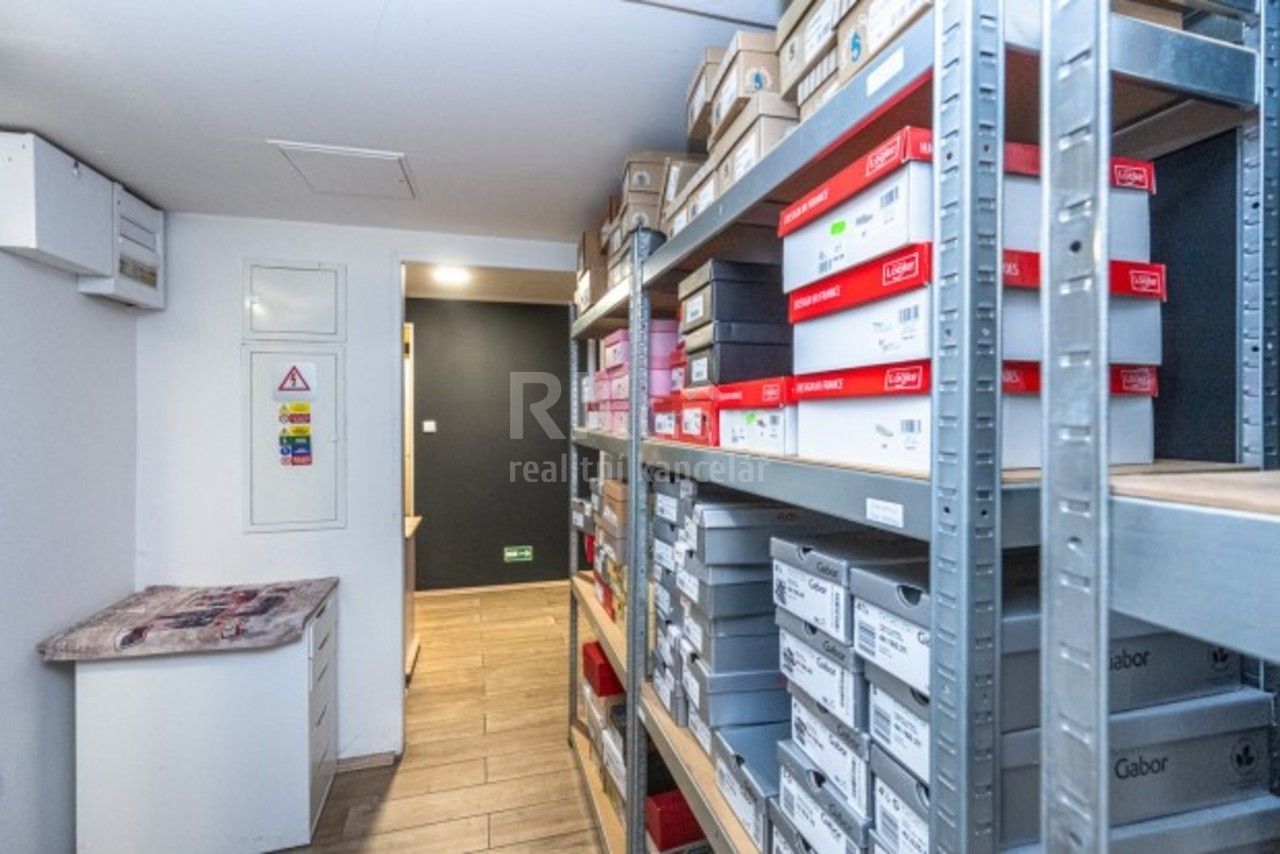 Pronájem komerčního prostoru 120 m² - foto 17