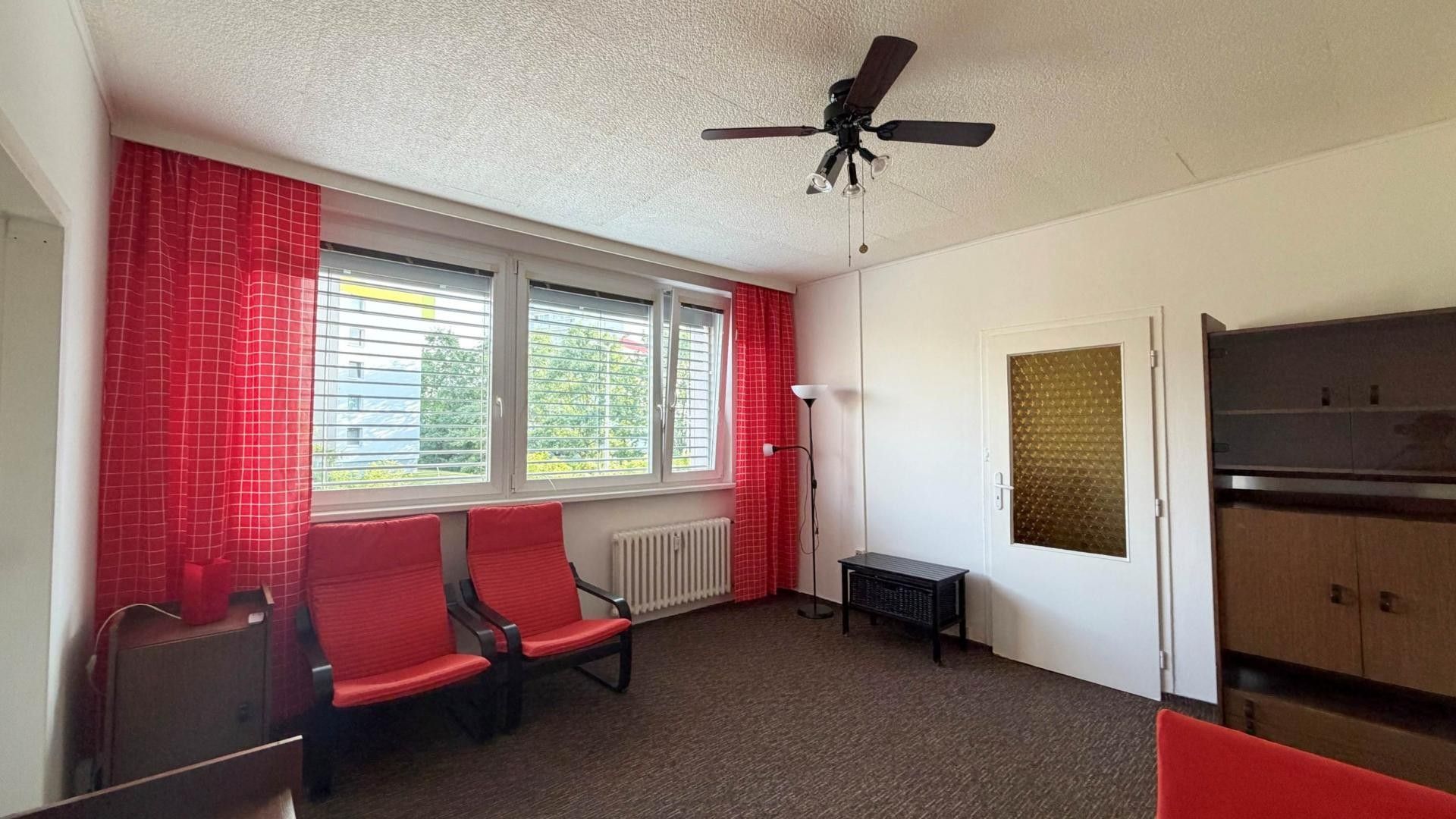 Pronájem bytu 2+1 46 m² - foto 2