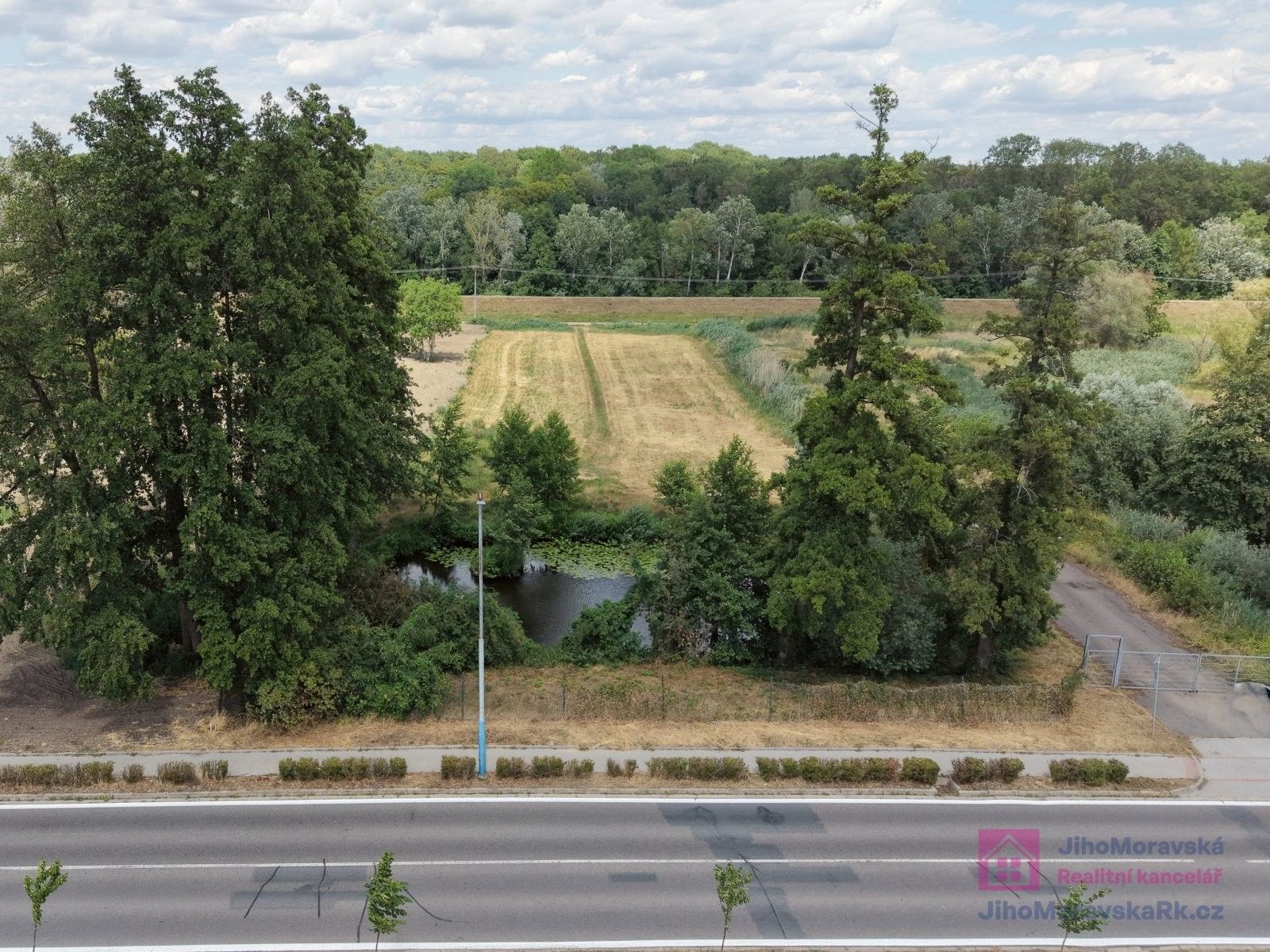 Prodej pozemku 4463 m² - foto 10
