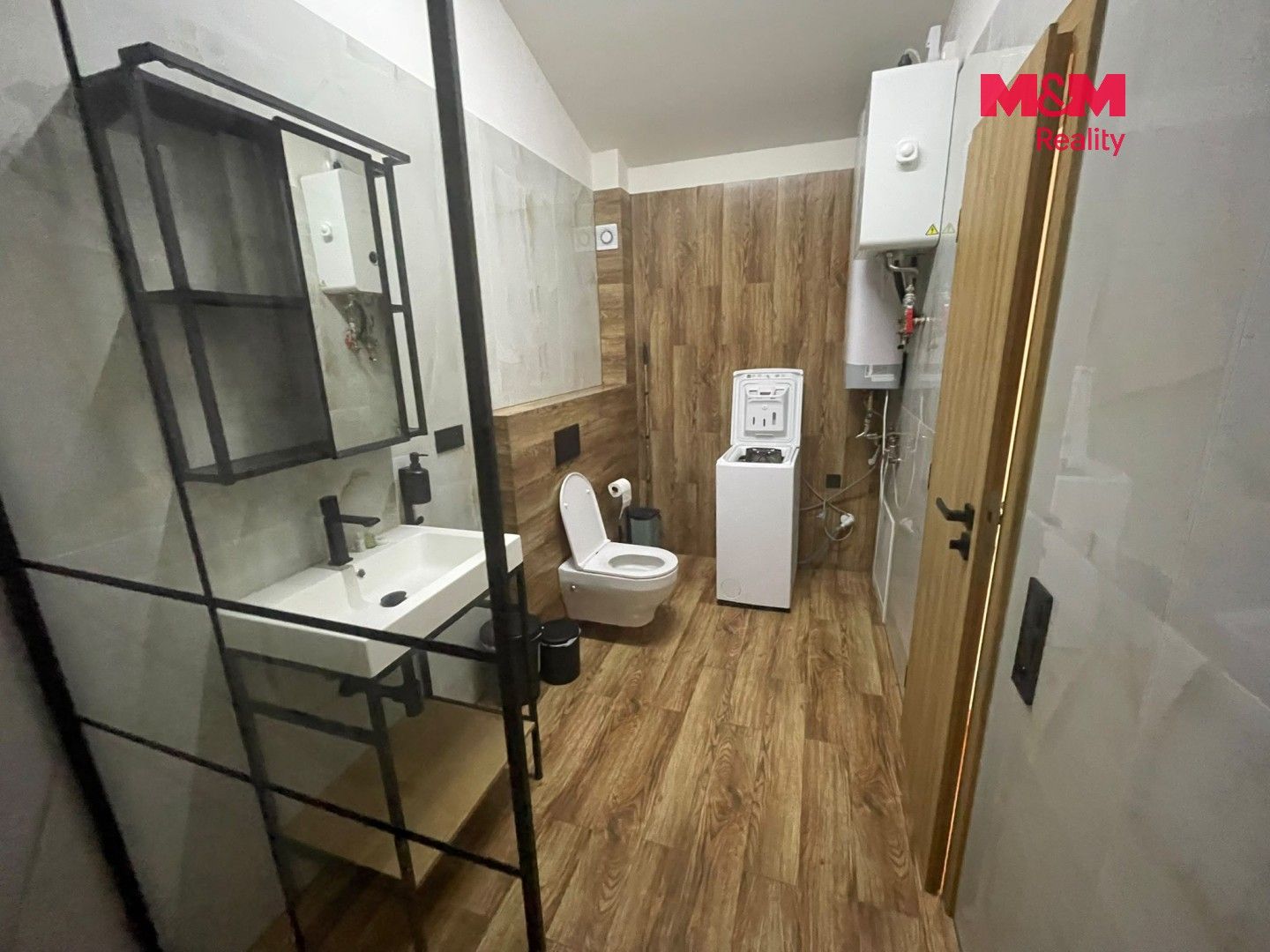 Pronájem bytu 3+kk 80 m² - foto 12