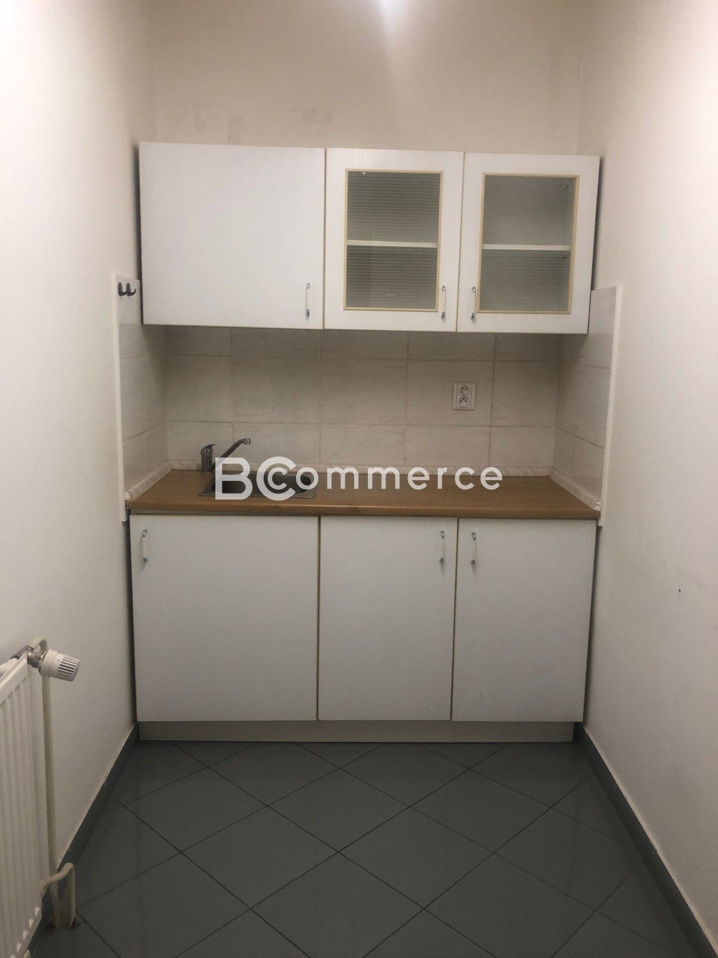 Pronájem komerčního prostoru 99 m² - foto 8