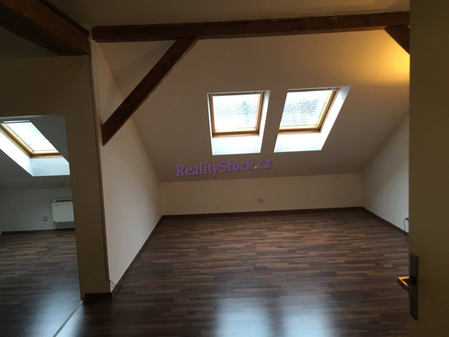Pronájem bytu 2+1 65 m² - foto 7