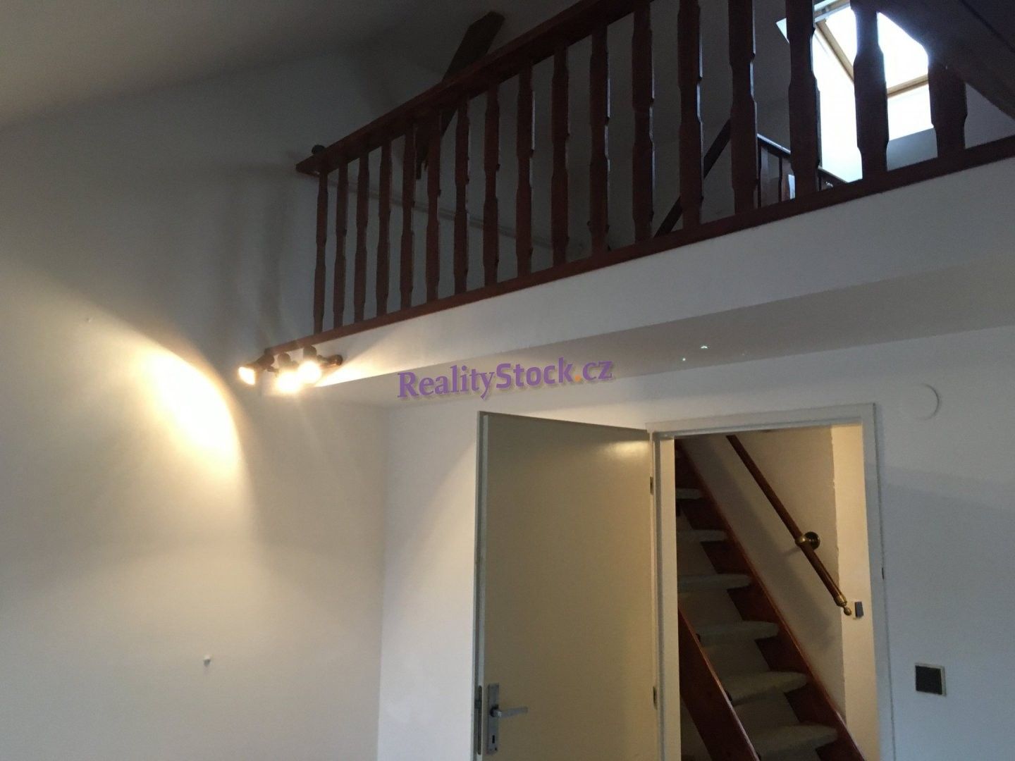 Pronájem bytu 2+1 65 m² - foto 10