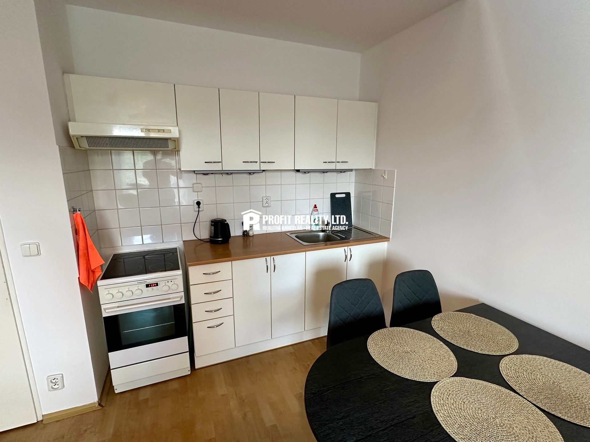 Pronájem bytu 2+kk 46 m² - foto 11