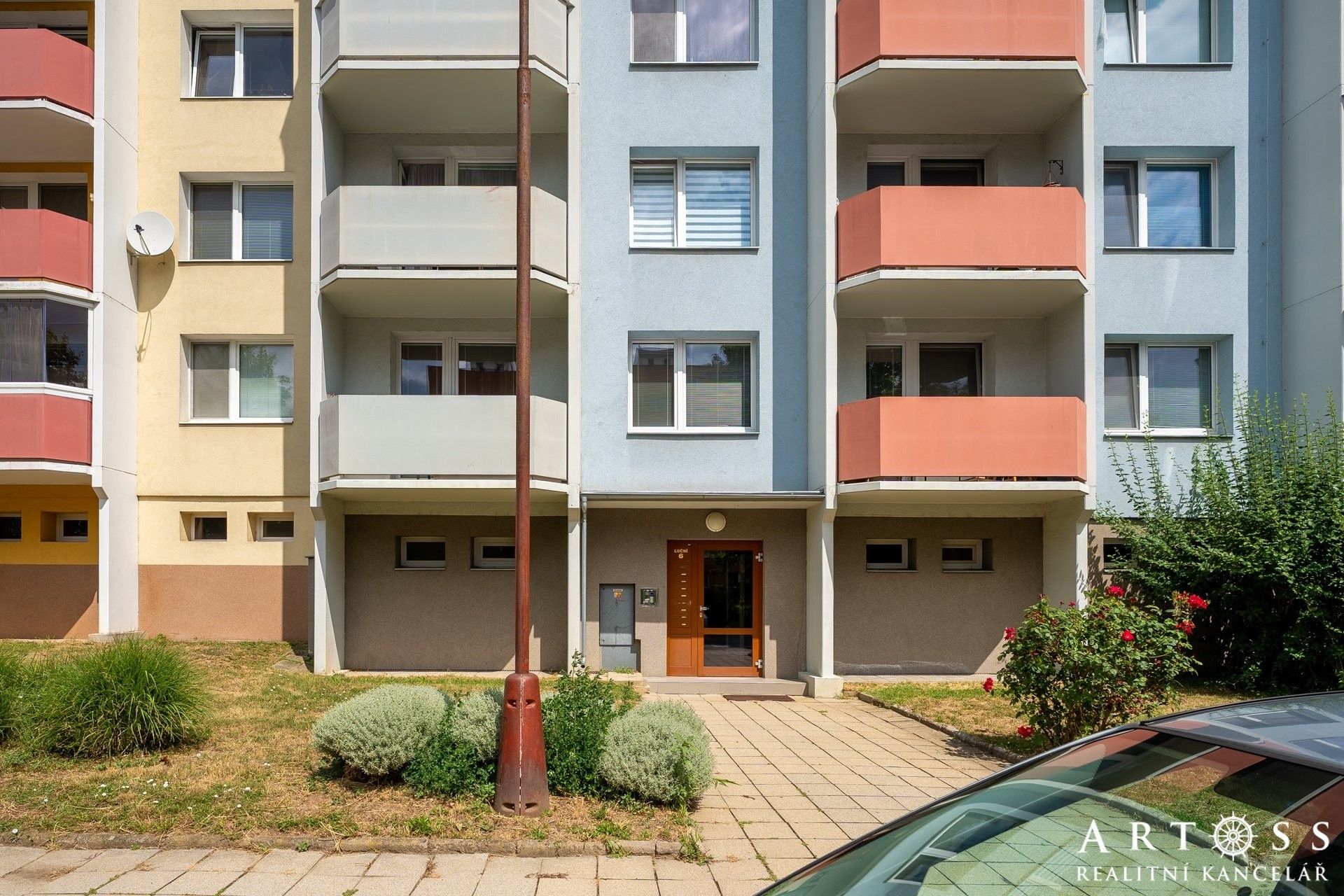 Prodej bytu 2+1 55 m² - foto 3