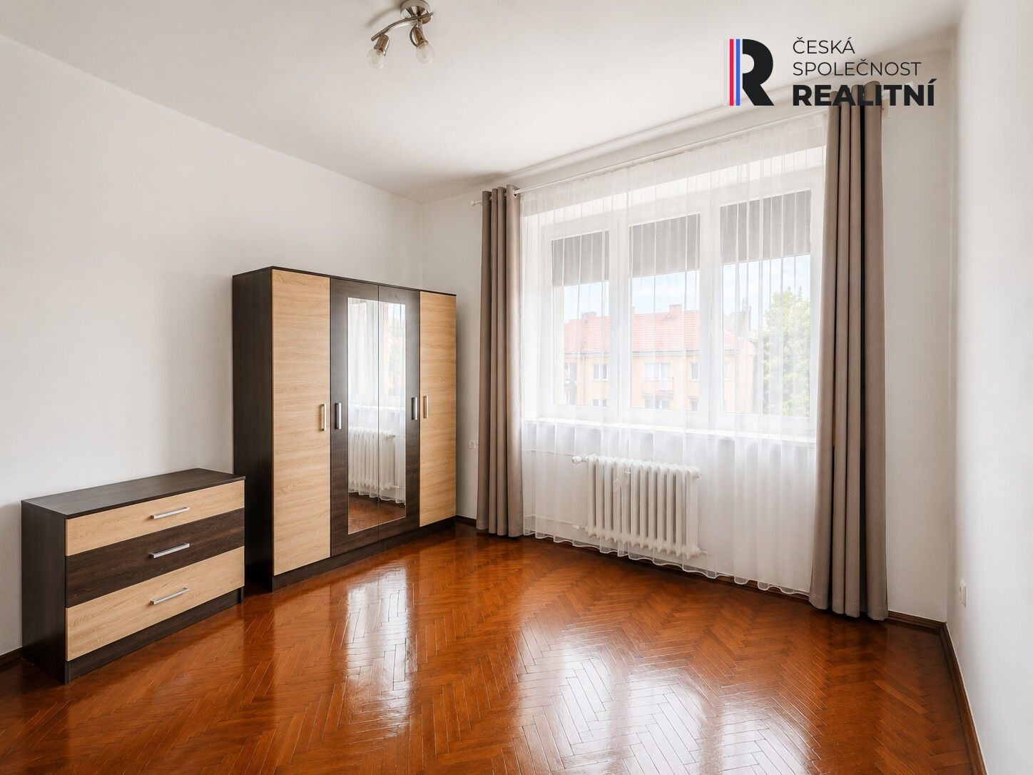 Pronájem bytu 2+1 62 m² - foto 4