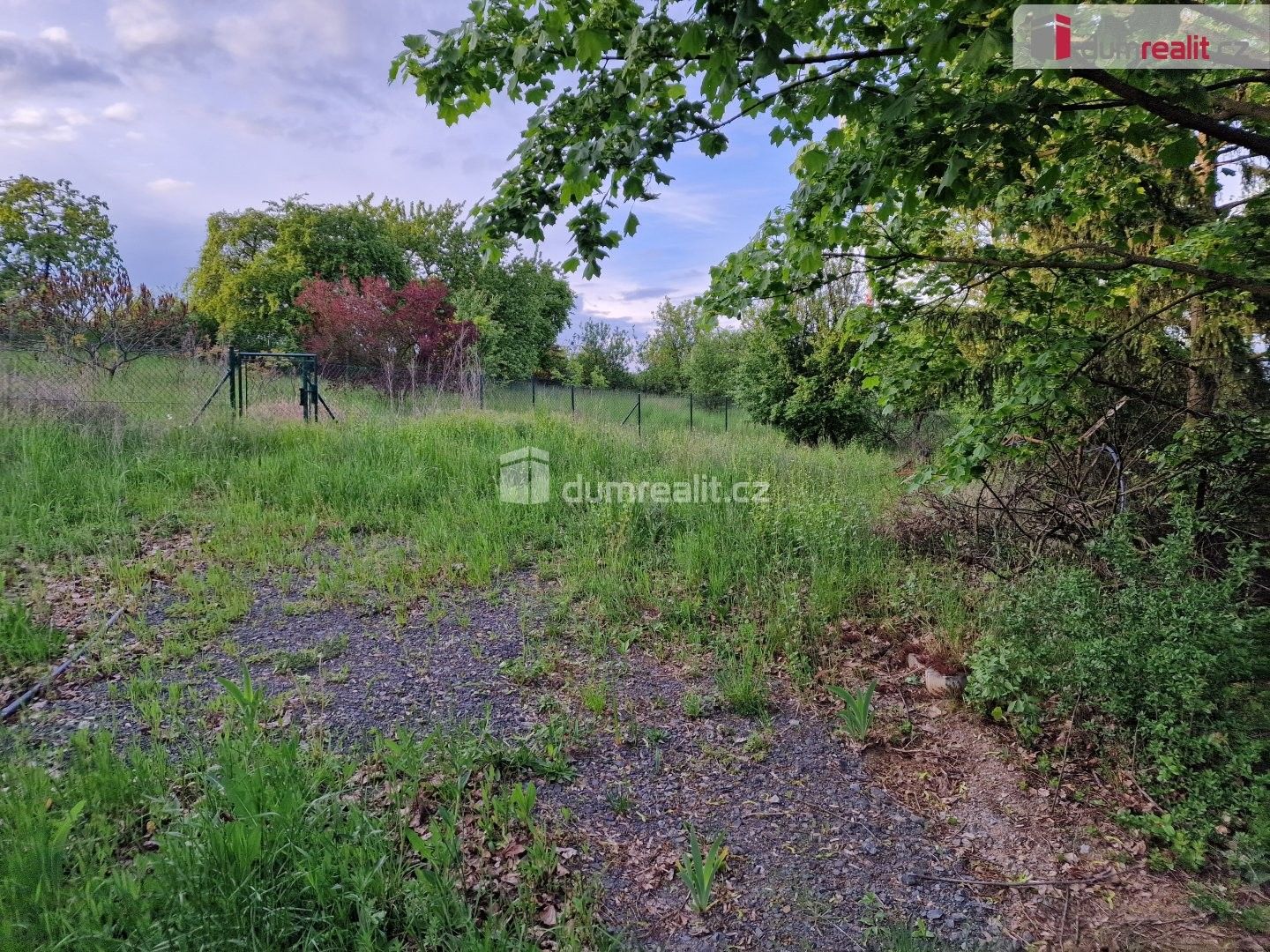Prodej pozemku 2238 m² - foto 3