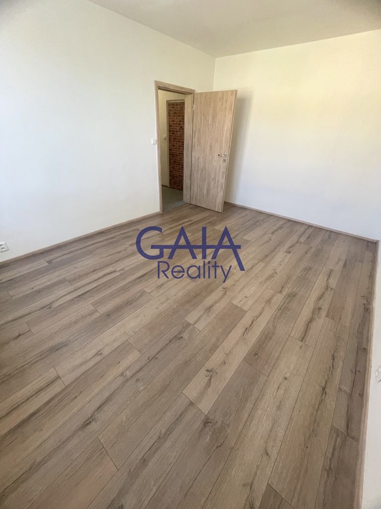 Pronájem bytu 1+1 31 m² - foto 4