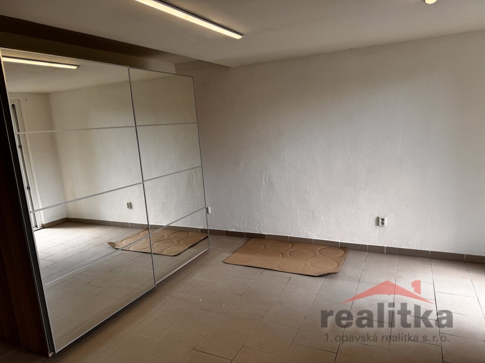 Pronájem bytu 2+kk 60 m² - foto 5