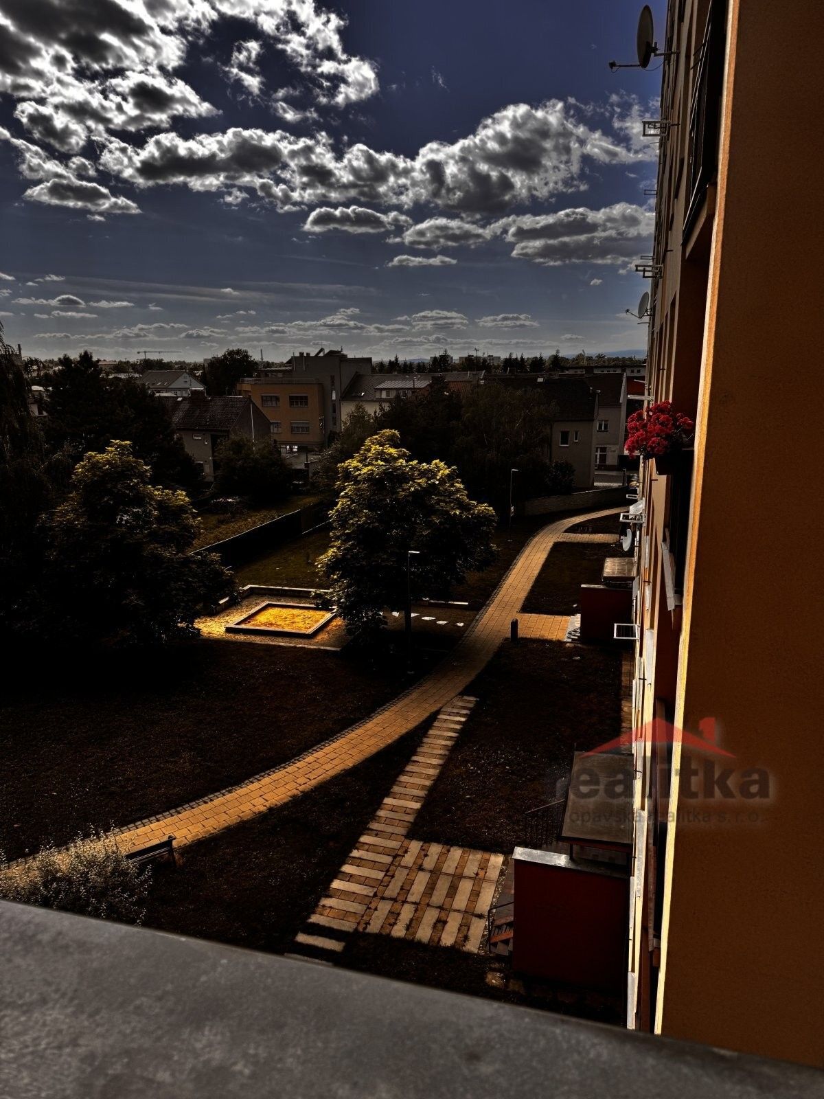 Pronájem bytu 1+kk 26 m² - foto 5