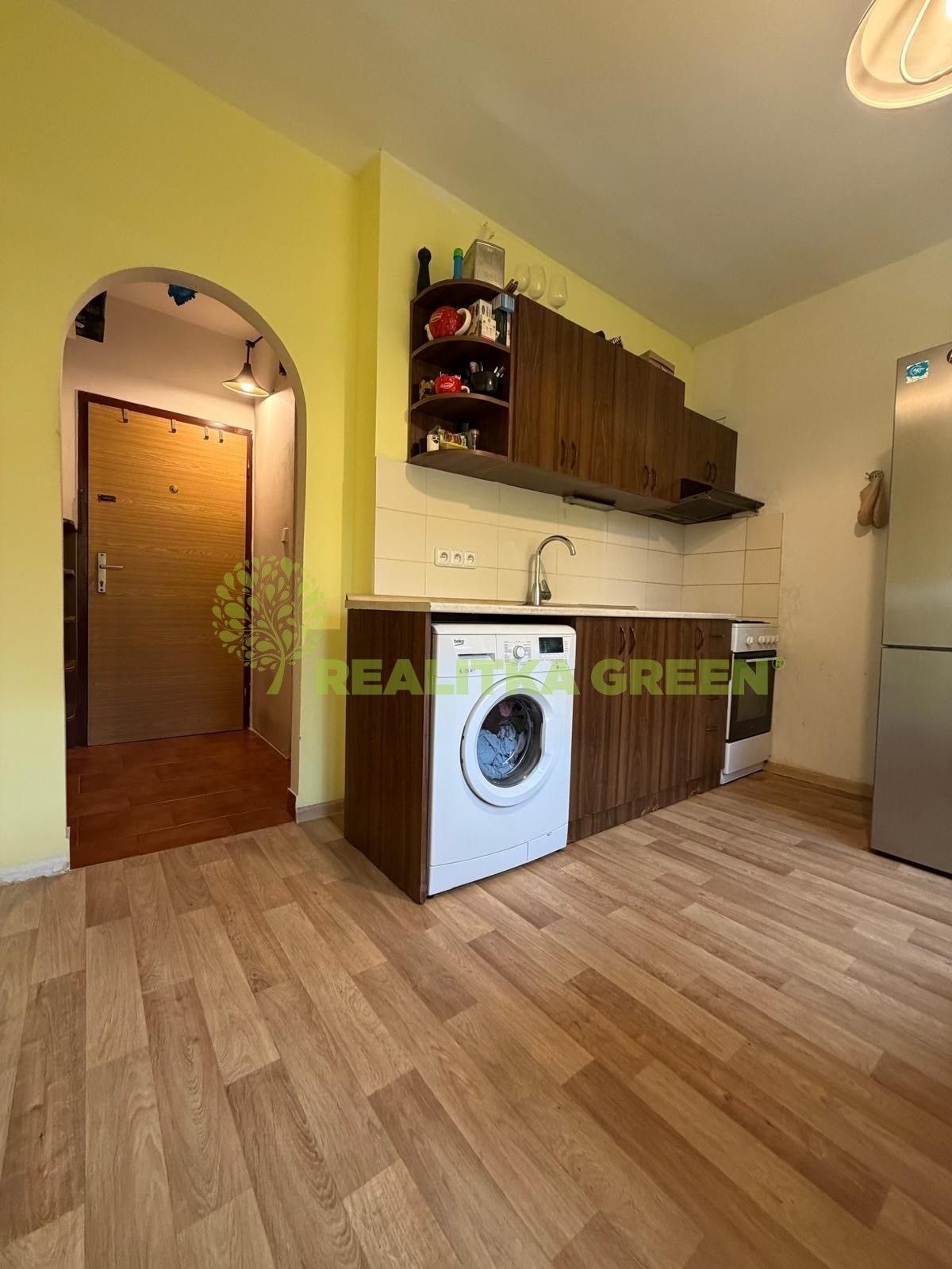 Prodej bytu 2+1 43 m² - foto 2