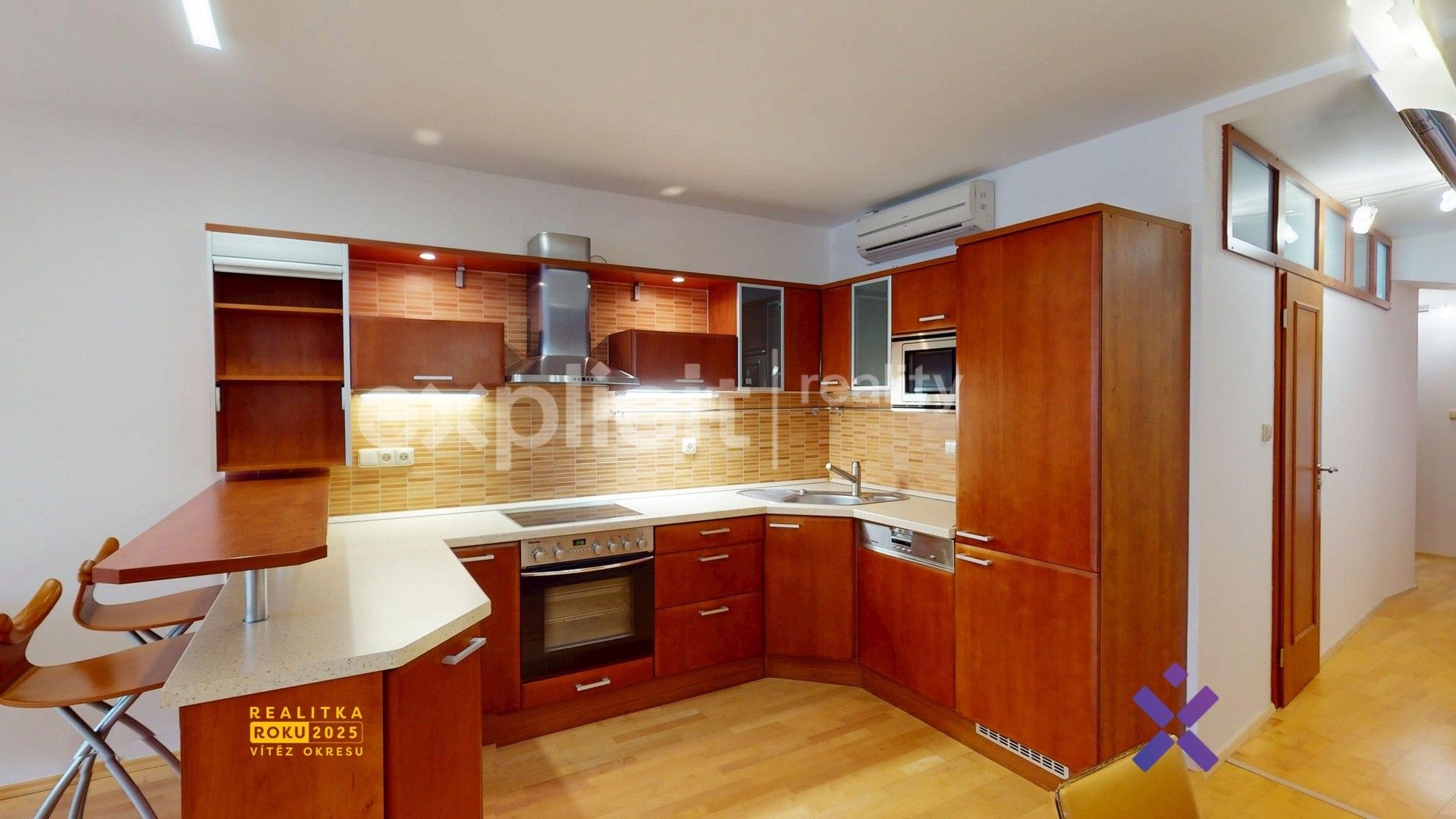 Pronájem bytu 2+kk 80 m² - foto 3