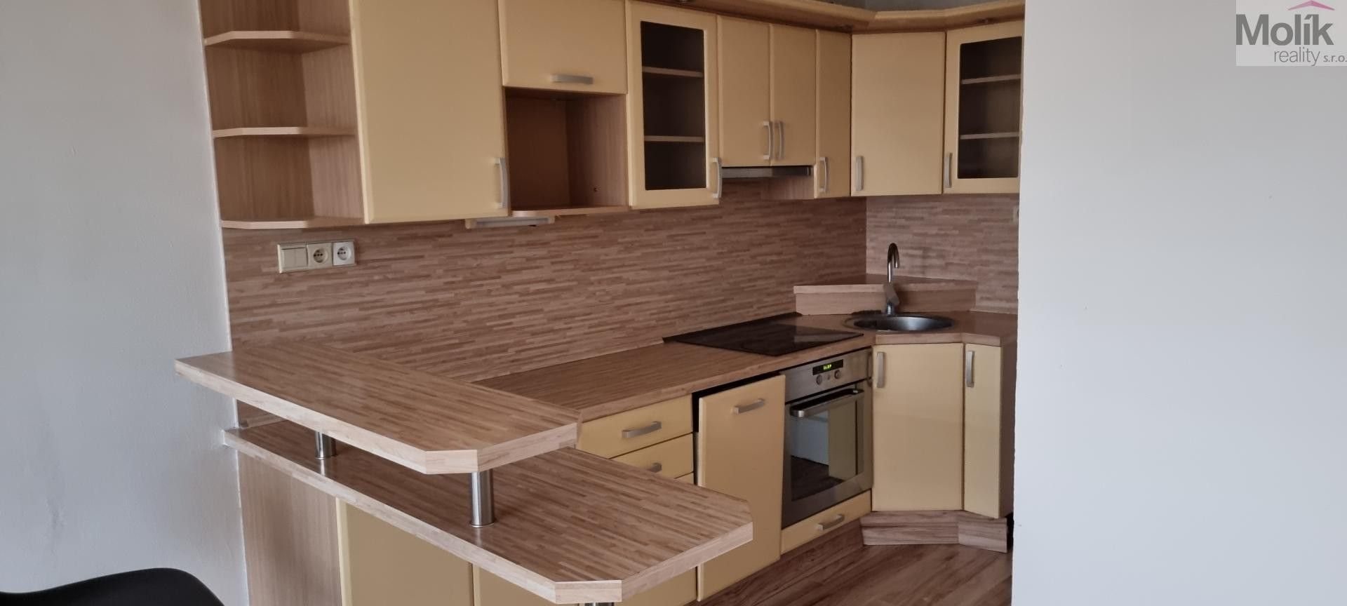 Pronájem bytu 2+kk 39 m² - foto 4