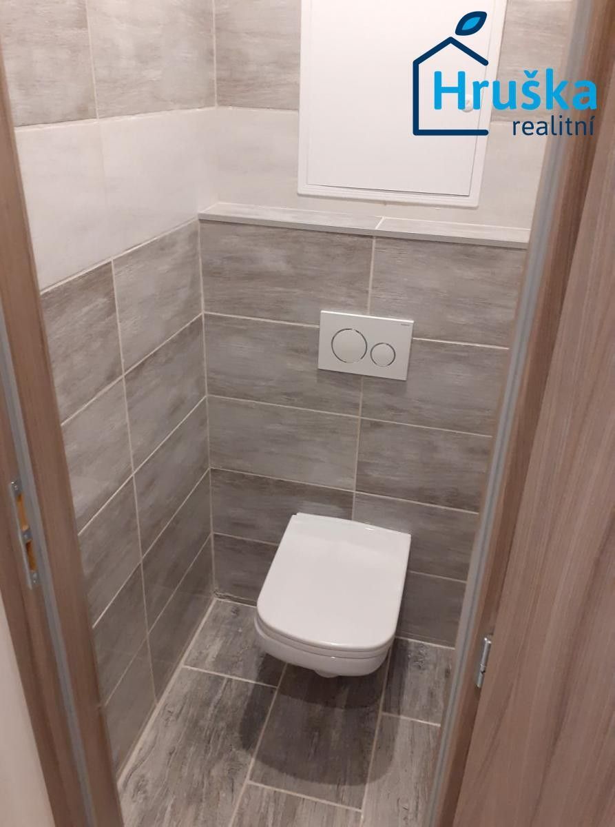 Pronájem bytu 1+kk 28 m² - foto 4