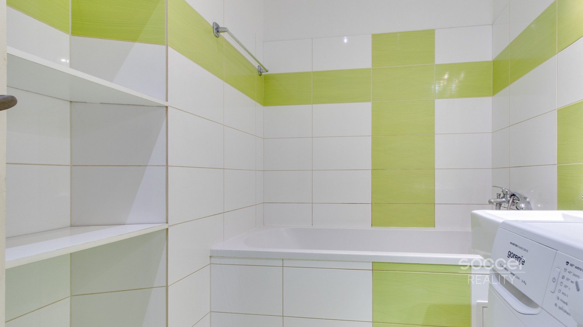 Pronájem bytu 4+1 112 m² - foto 14