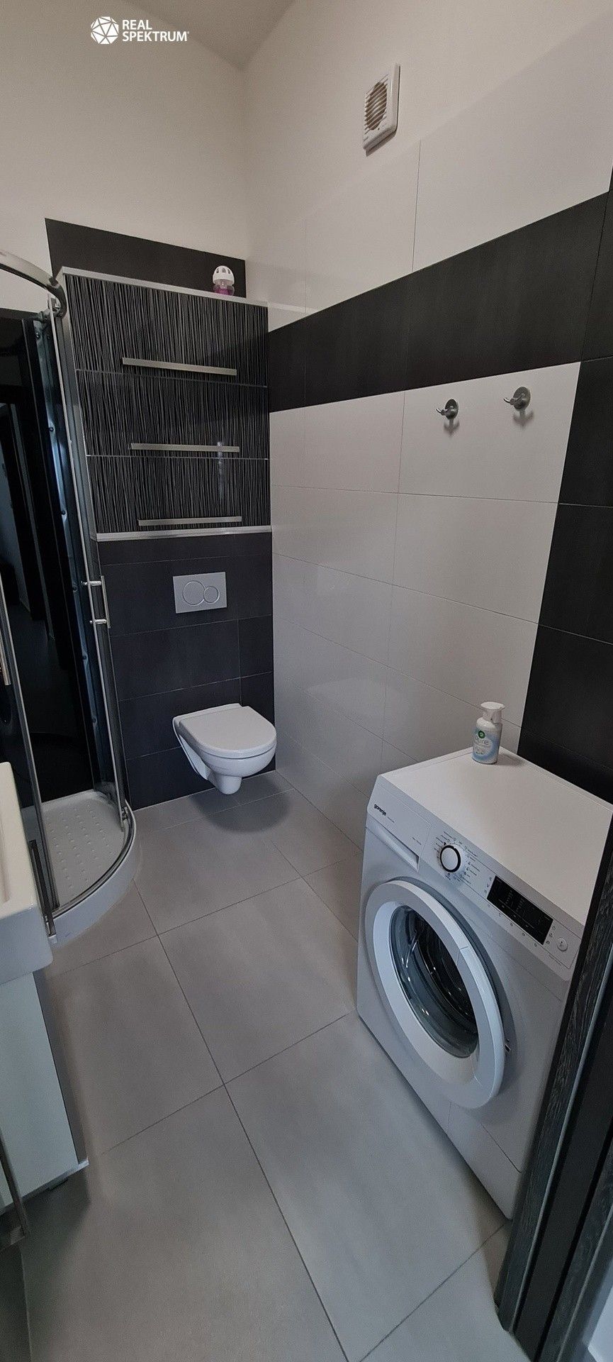 Pronájem bytu 2+kk 41 m² - foto 10