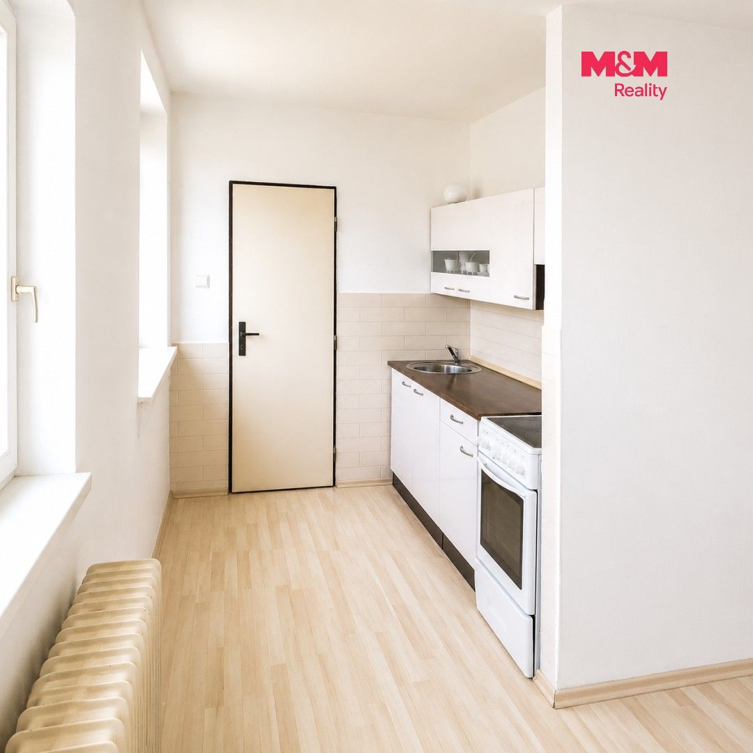 Prodej bytu 4+kk 74 m² - foto 3