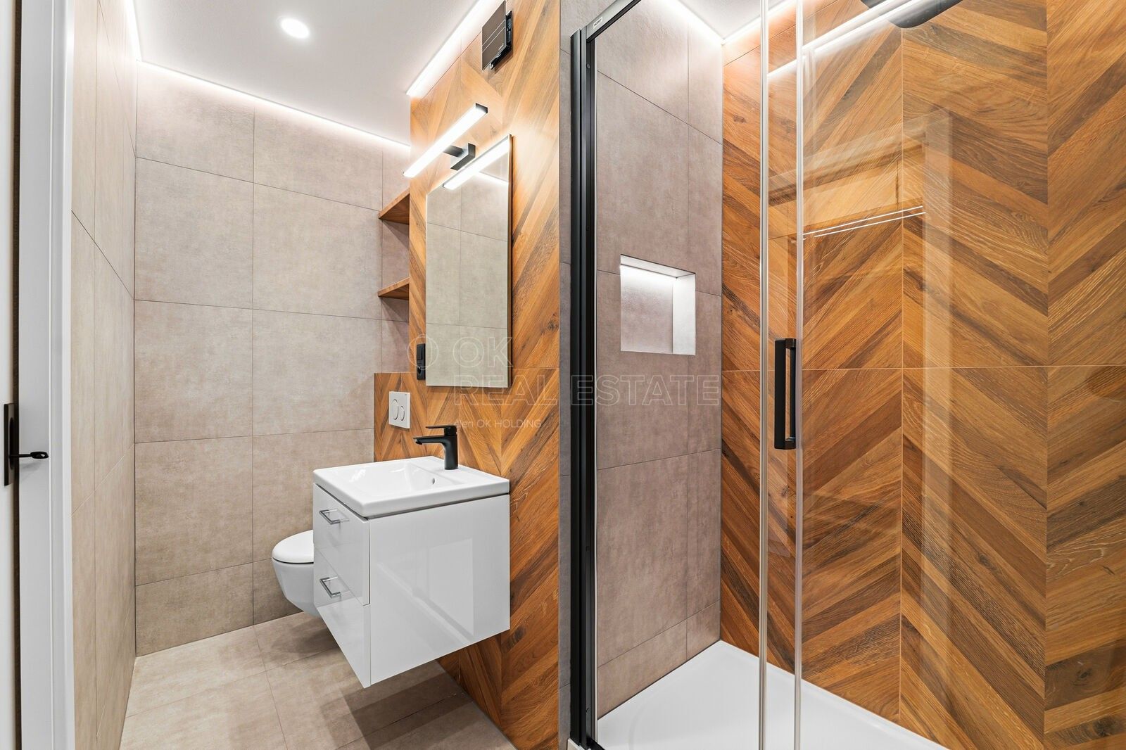 Pronájem bytu 1+1 40 m² - foto 5