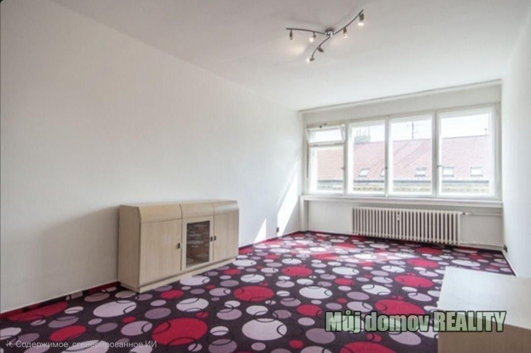 Pronájem bytu 3+1 130 m² - foto 4