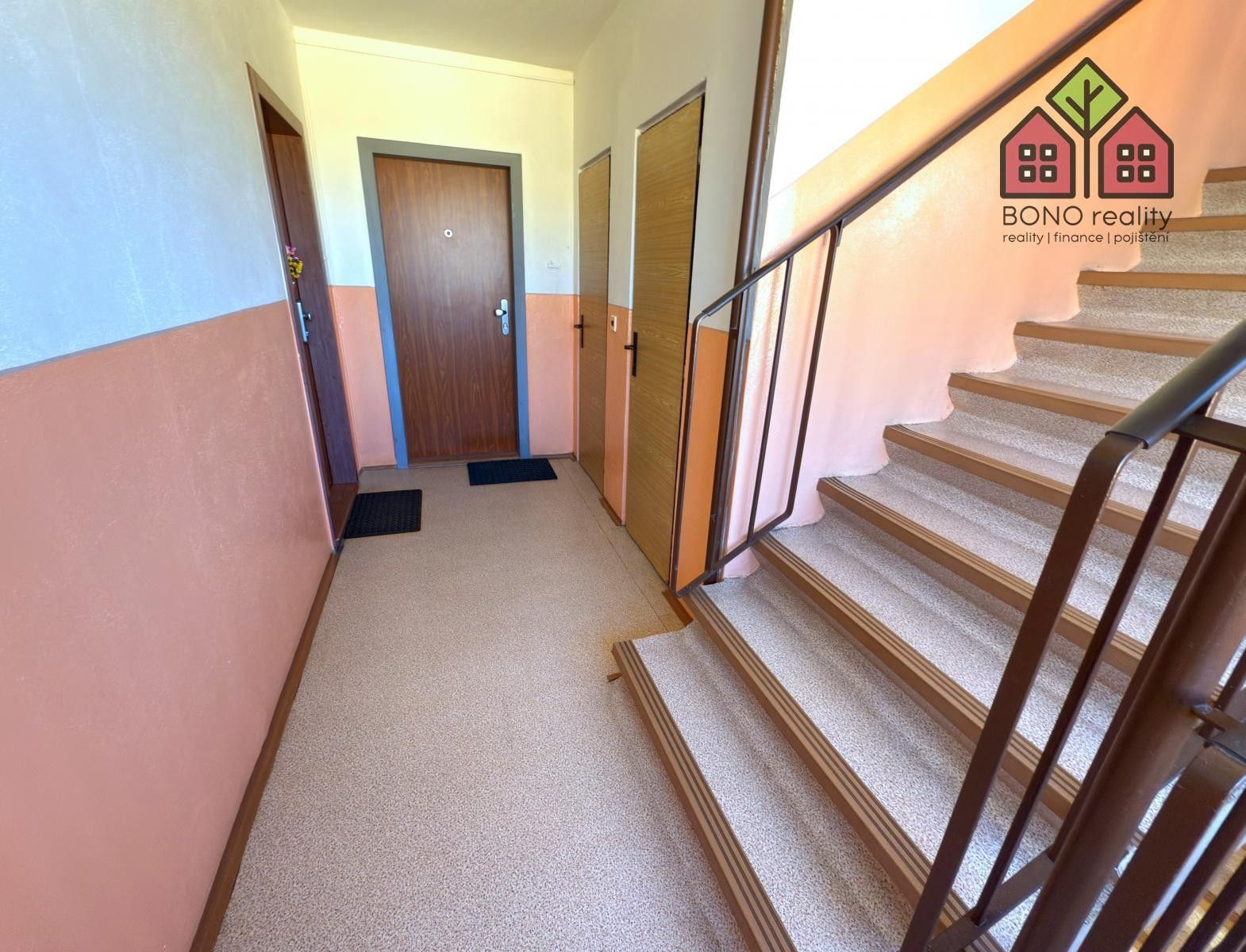 Prodej bytu 1+kk 33 m² - foto 3