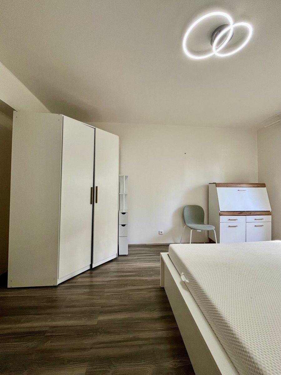 Pronájem bytu 2+1 52 m² - foto 8