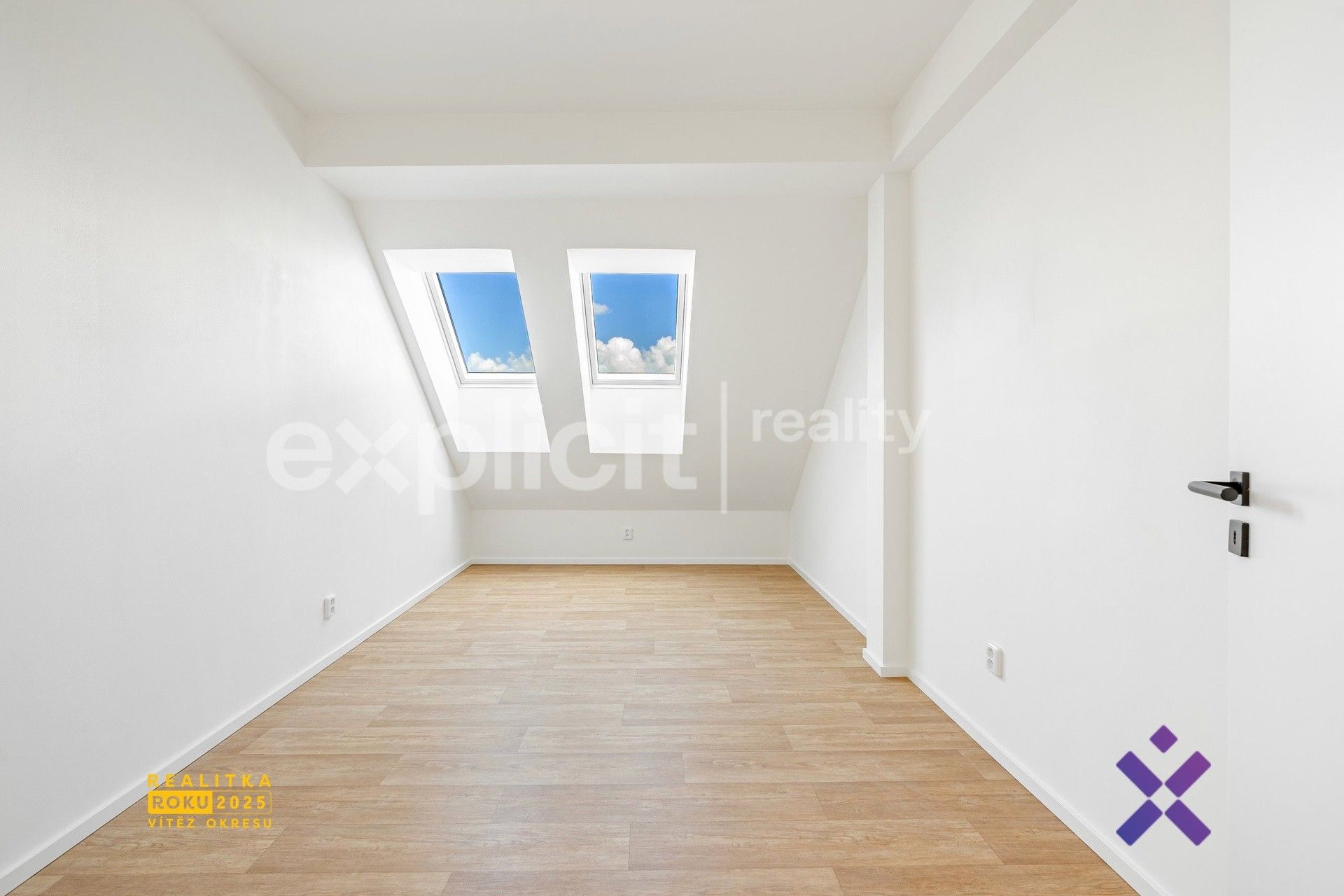 Pronájem bytu 3+kk 94 m² - foto 5