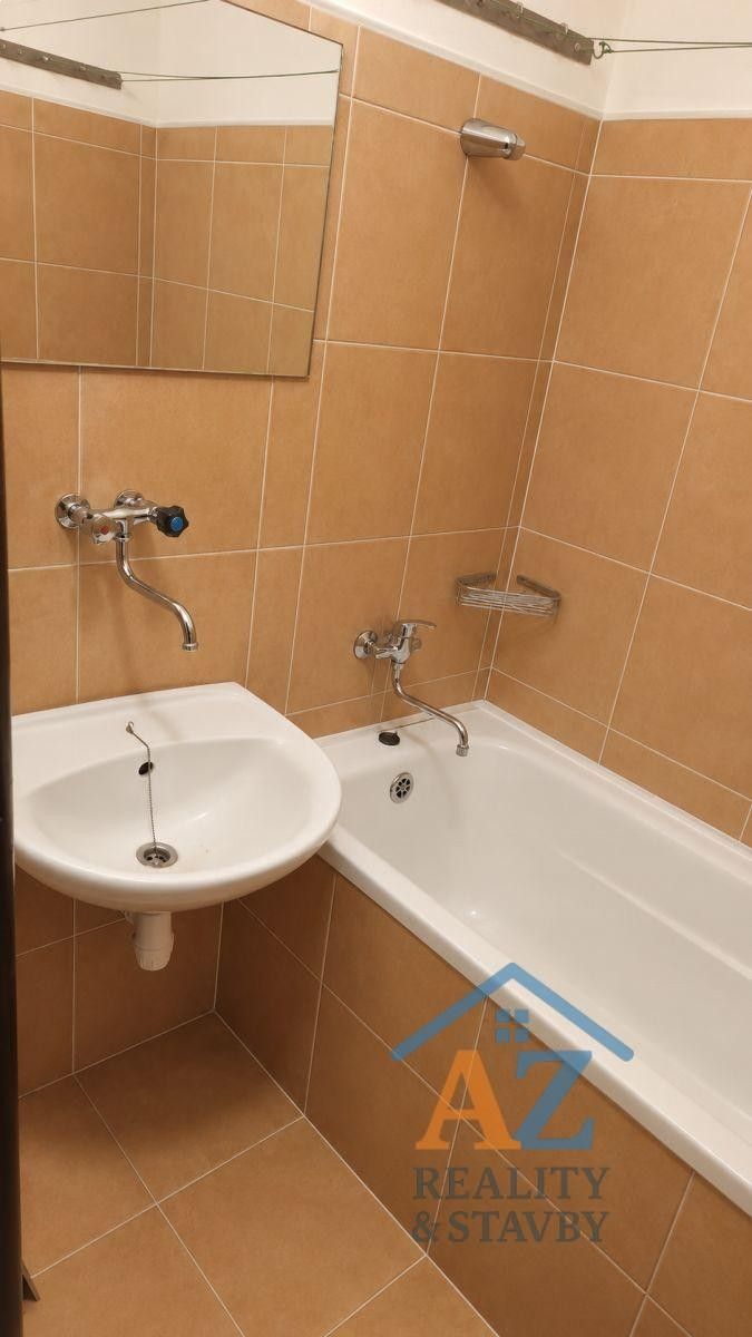 Pronájem bytu 1+1 36 m² - foto 6