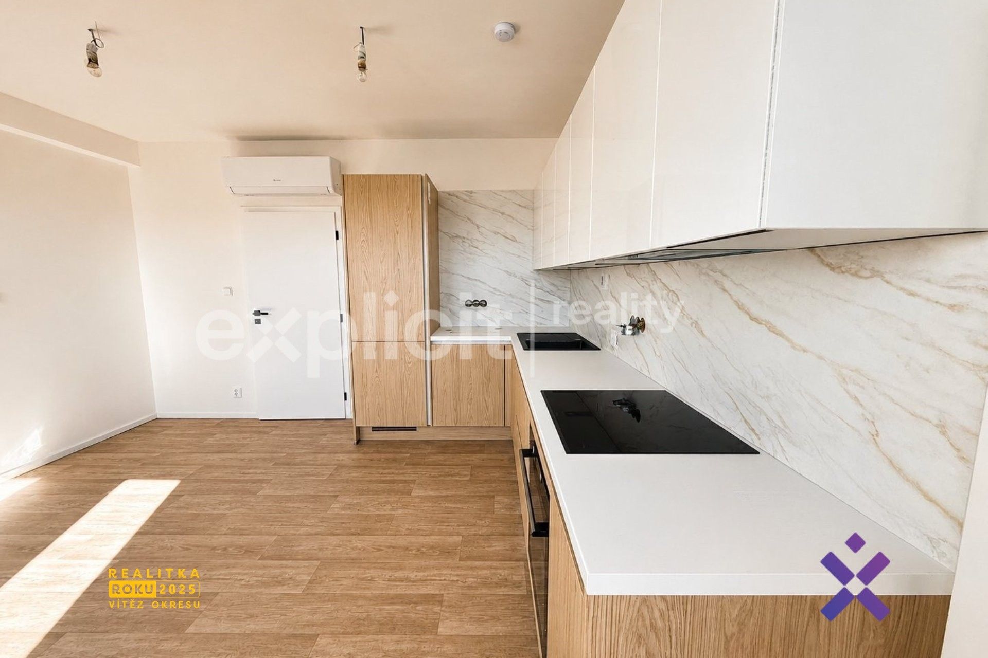 Pronájem bytu 3+kk 94 m² - foto 17