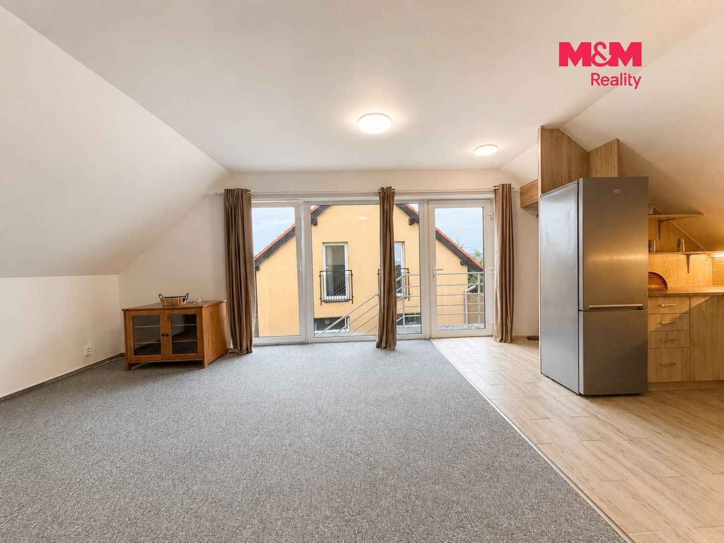 Pronájem bytu 4+kk 100 m² - foto 4