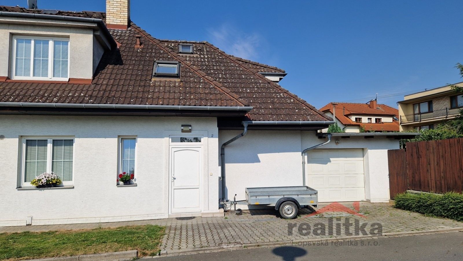 Pronájem domu 140 m² - foto 1