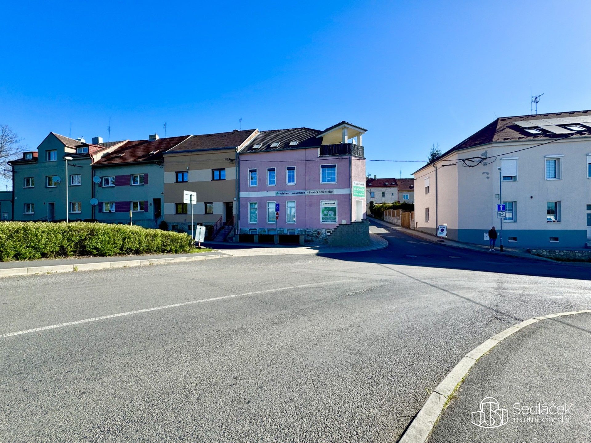 Pronájem komerčního prostoru 100 m² - foto 11
