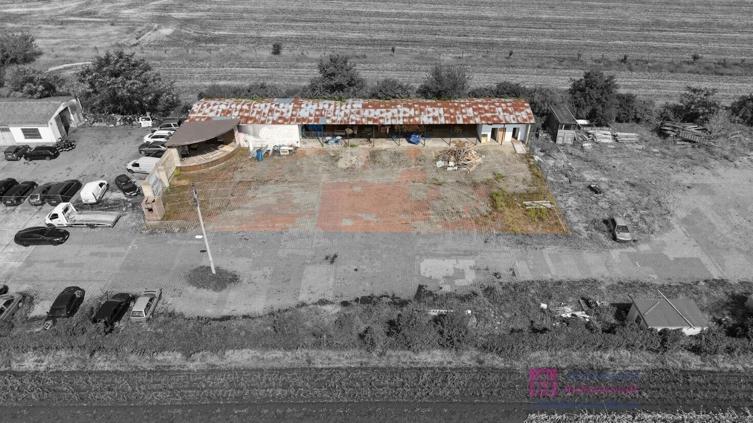 Pronájem komerčního prostoru 315 m² - foto 4