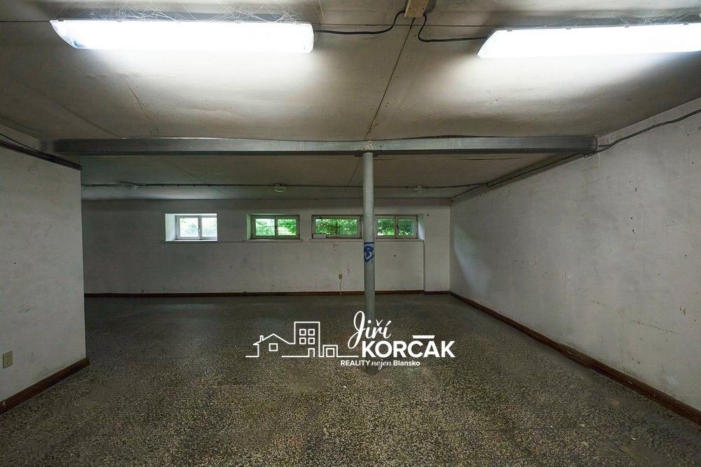Pronájem komerčního prostoru 72 m² - foto 10
