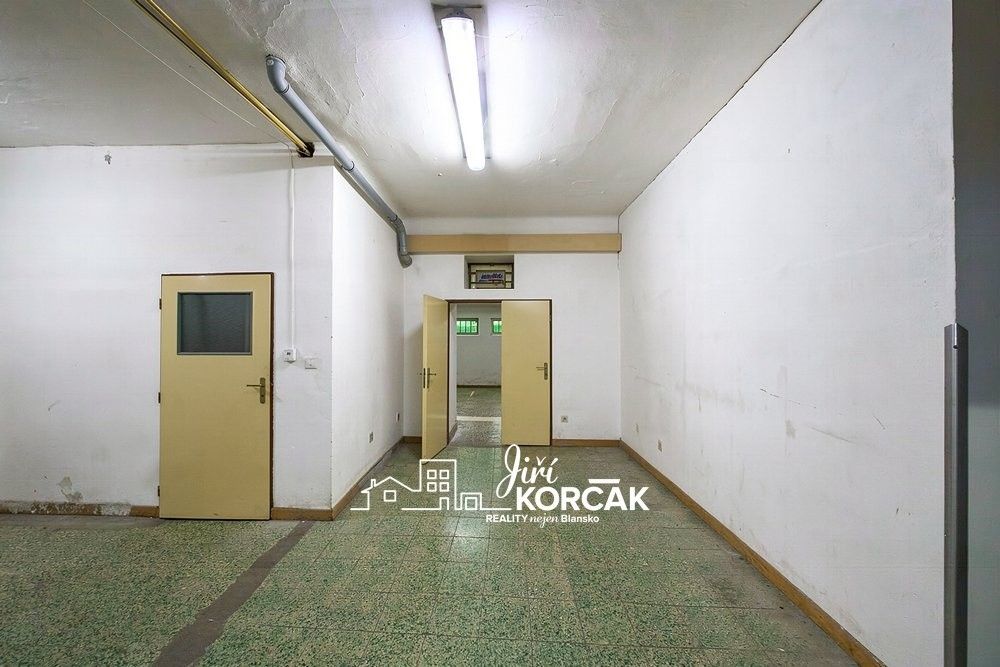 Pronájem komerčního prostoru 72 m² - foto 9