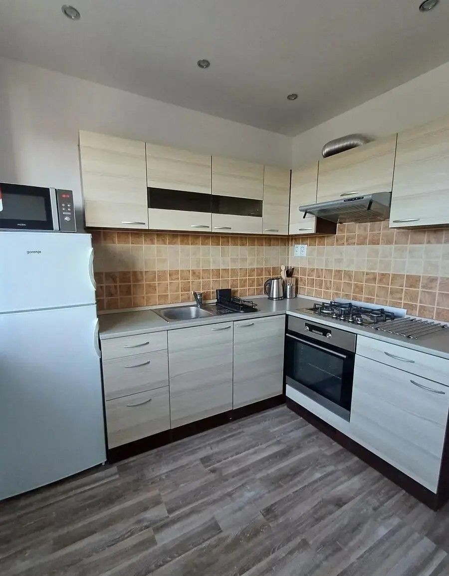 Pronájem bytu 2+kk 52 m² - foto 3