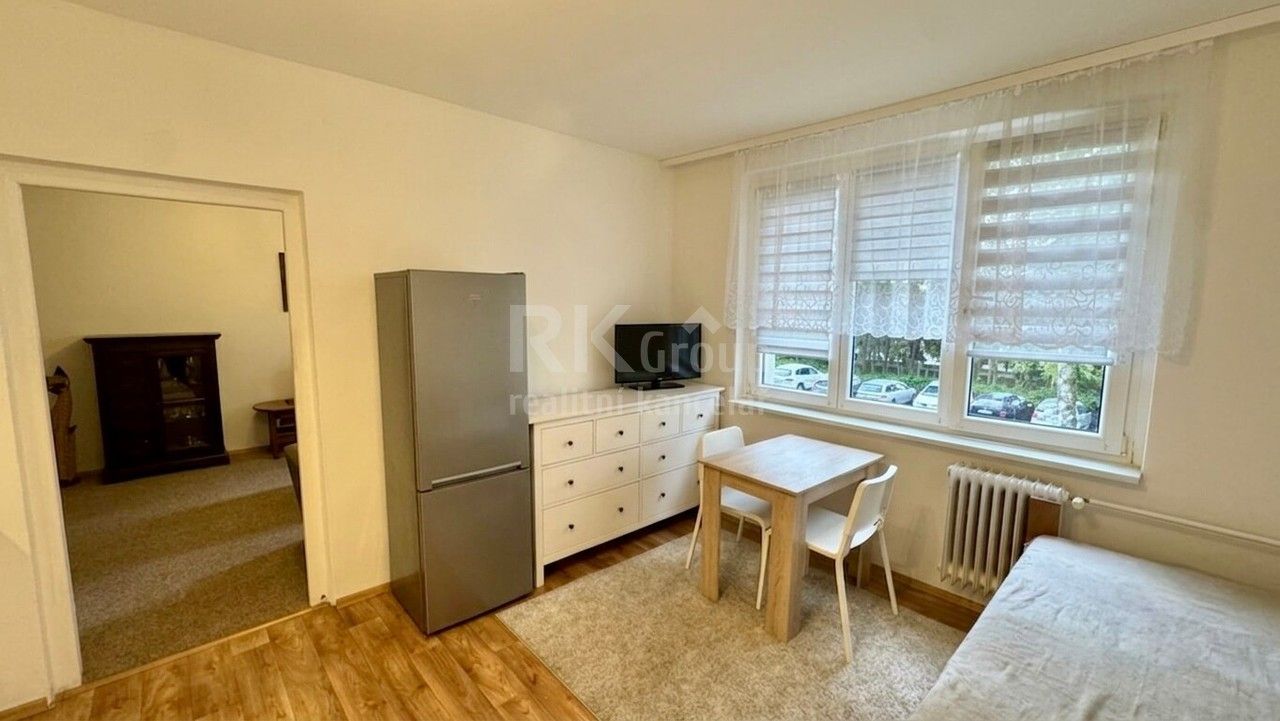Prodej bytu 1+1 35 m² - foto 4