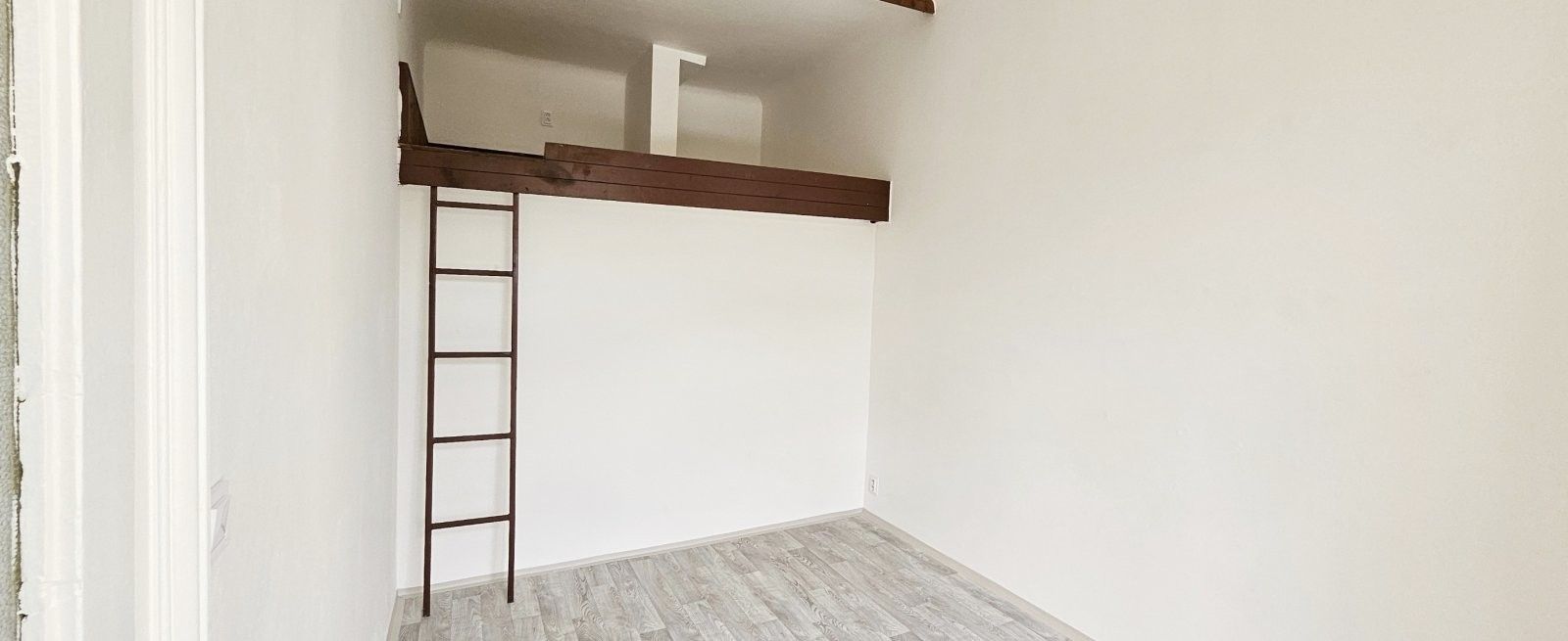 Pronájem bytu 2+1 55 m² - foto 3
